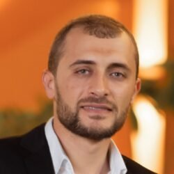 استخدام الصورة الرمزية